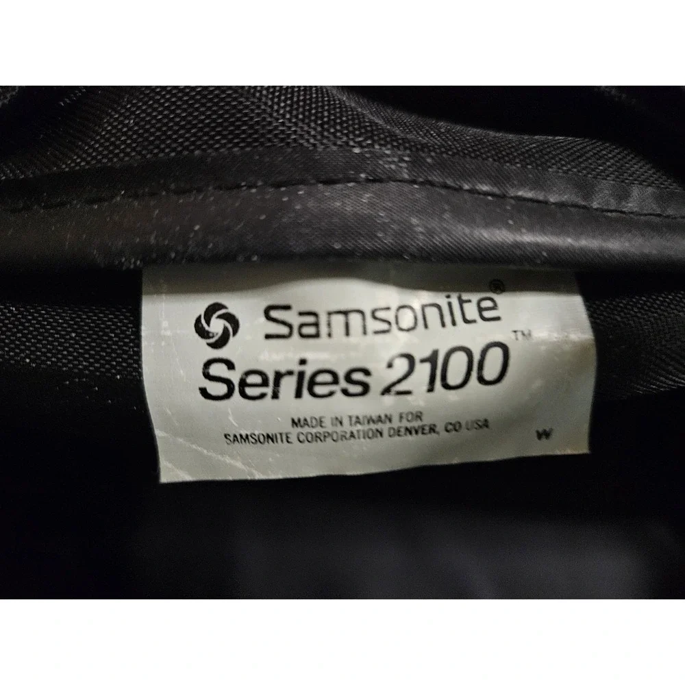 Vintage Samsonite Series‎ 2100 Carry-On Travel Bag Gray Burgundy Shoulder Strap